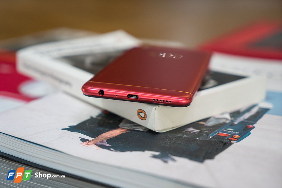 OPPO F3 Red